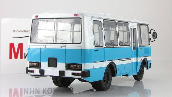 ПАЗ-3205 пригородный (Start Scale Models (SSM)) [1989г., Бело-голубой, 1:43]
