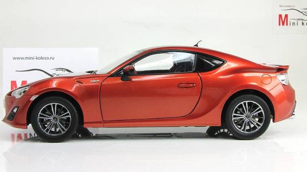 Toyota GT86 (Century Dragon) [2012г., Оранжевый, 1:18]