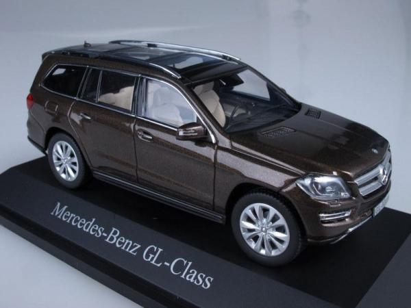 Mercedes-Benz GL-Klasse X166 (Minichamps) [2012г., Коричневый, 1:43]
