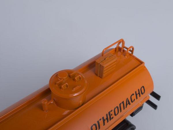 КамАЗ-53215 Перевозка Нефтепродуктов (DeAgostini (Автомобиль на службе)) [2001г., Оранжевый, 1:43]