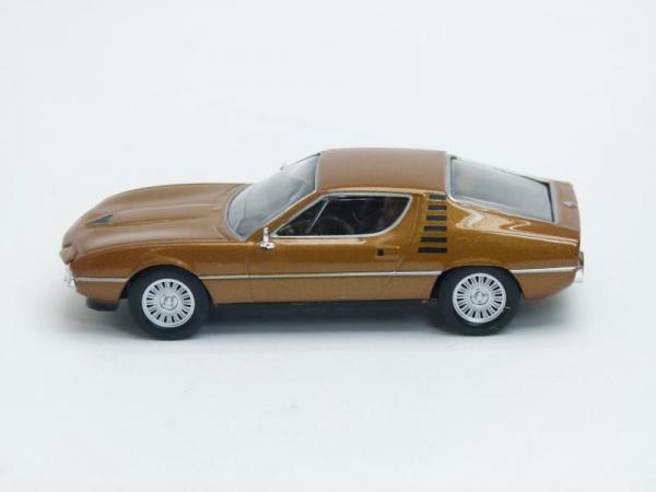 Alfa Romeo Montreal coupe (DeAgostini (Суперкары мира)) [1970г., Коричневый, 1:43]