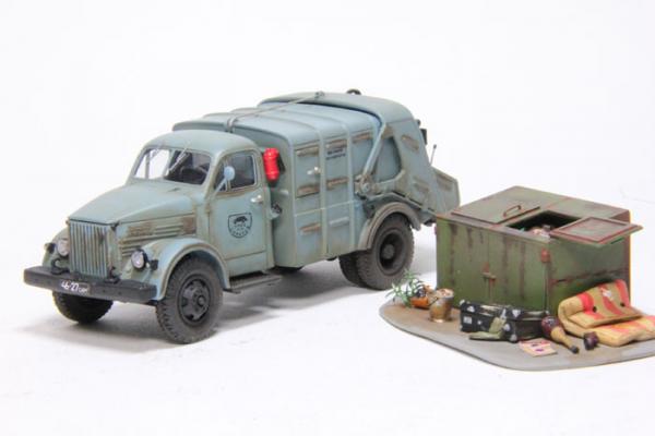 ГАЗ-51А М-93 с мусорным баком (СарЛаб) [1946г., Серый, 1:43]