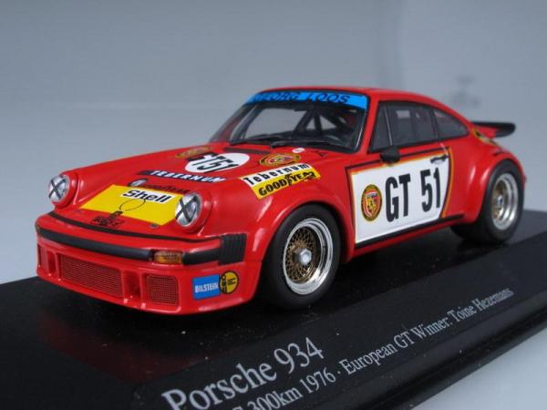 Porsche 934 No.51, Winner European GT Nurburgring Hezemans (Minichamps) [1976г., Красный, 1:43]