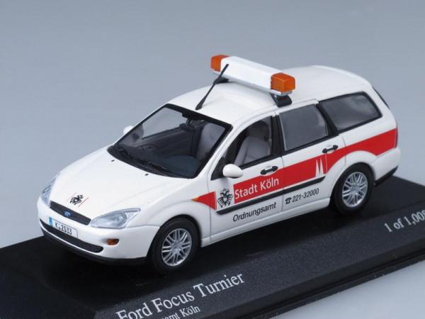 Ford Focus Turnier (Minichamps) [1999г., Белый, 1:43]