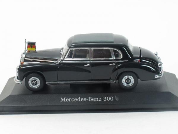 Mercedes-Benz 300b Adenauer (Minichamps) [1955г., Черный, 1:43]