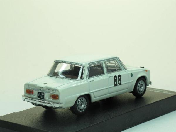 Alfa Romeo Giulia T.I. Super 1963 - #88 (Alfa Romeo Sport Collection) [1963г., Белый, 1:43]