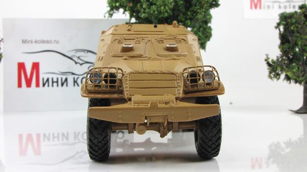 Бронетранспортер БТР-152, песочный (ALF) [Песочный, 1:43]