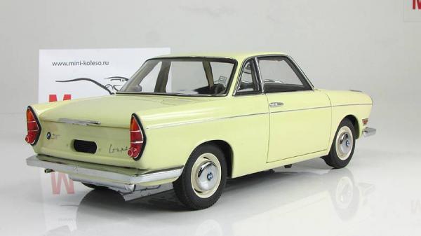 BMW 700 SPORT COUPE (Autoart) [1960г., бежевый, 1:18]