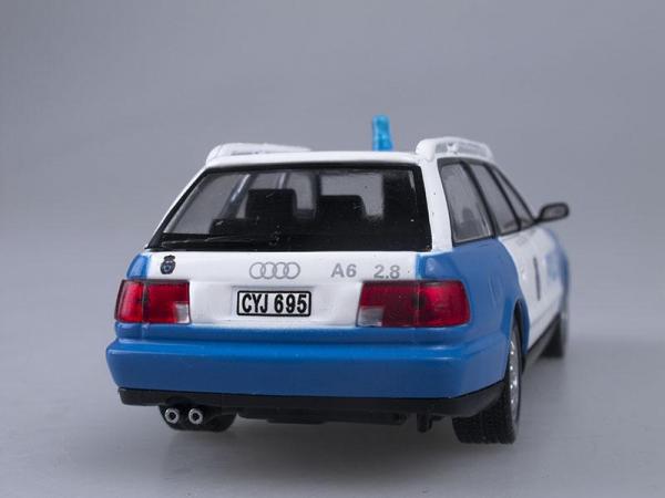 Audi A6 Аvant, Полиция Швеции (DeAgostini (Полицейские машины мира)) [1994г., Белый с синим, 1:43]