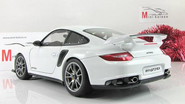 PORSCHE 911(997) GT2 RS (Autoart) [2010г., Белый, 1:18]