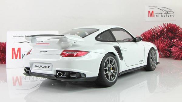 PORSCHE 911(997) GT2 RS (Autoart) [2010г., Белый, 1:18]