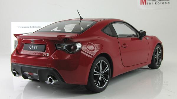 TOYOTA GT86 (Autoart) [2012г., Красный, 1:18]