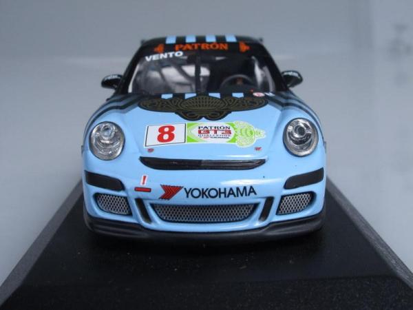 Porsche 911 (997) GT3 Cup No.8, IMSA GT3 Challenge Vento 2009 (Minichamps) [2009г., Черный и голубой, 1:43]
