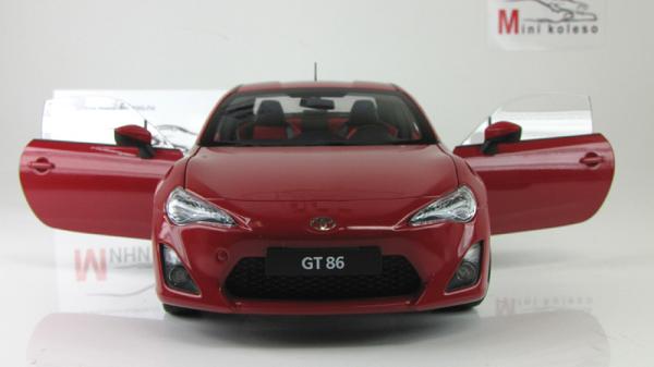 TOYOTA GT86 (Autoart) [2012г., Красный, 1:18]