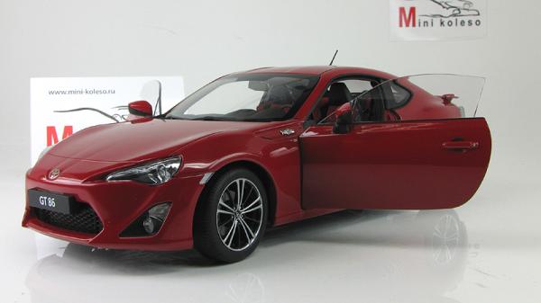 TOYOTA GT86 (Autoart) [2012г., Красный, 1:18]
