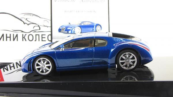 Bugatti Chiron (Autoart) [1999г., Синий, 1:43]