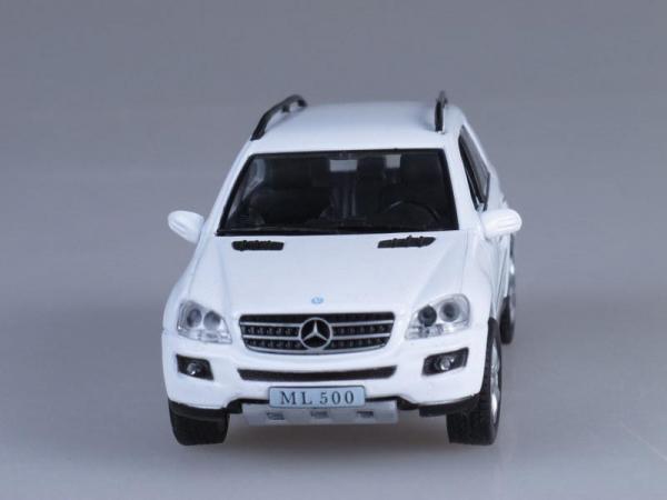 Mercedes-Benz ML500 (DeAgostini (Суперкары мира)) [2000г., Белый, 1:43]