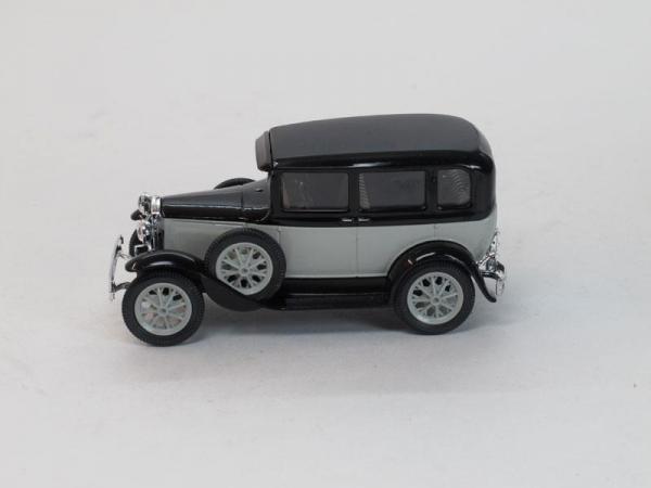 ГАЗ-3 (6) такси (Наш Автопром) [1934г., Серо-черный, 1:43]