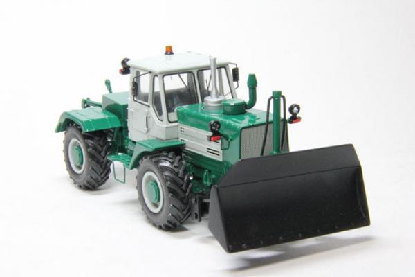Трактор Т-150КД (Миниград) [2005г., Зеленый, 1:43]