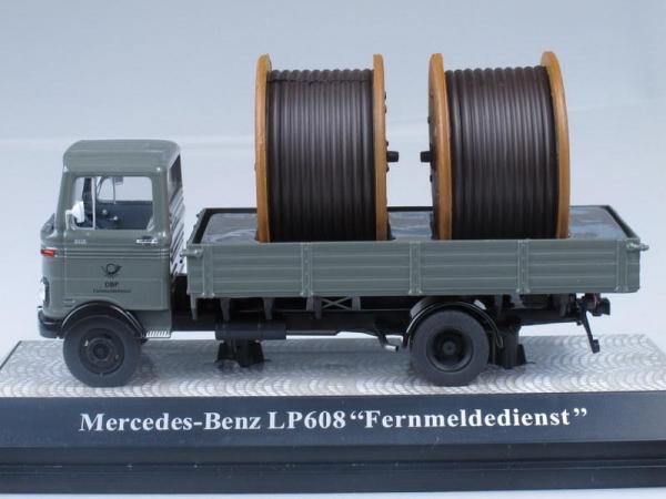 Mercedes LP608 Pritsche DBP Fernmeldedienst (PREMIUM CLASSIXXS) [1970г., Серый и песочный, 1:43]