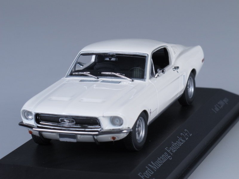 Ford Mustang Fastback 2+2 (Minichamps) [1968г., Белый, 1:43]