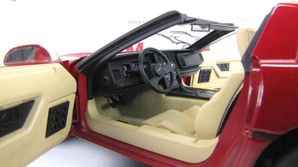 CHEVROLET CORVETTE (Autoart) [1986г., Красный, 1:18]