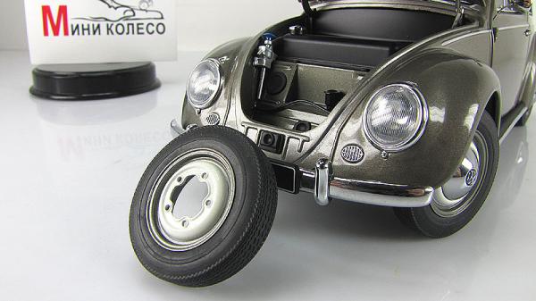 VOLKSWAGEN BEETLE KAEFER LIMOUSINE (Autoart) [1955г., Серый, 1:18]
