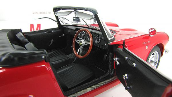 HONDA S800 ROADSTER (Autoart) [1966г., Красный, 1:18]