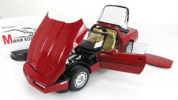 CHEVROLET CORVETTE (Autoart) [1986г., Красный, 1:18]