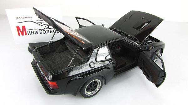 PORSCHE 924 CARRERA GT (Autoart) [1980г., Черный, 1:18]