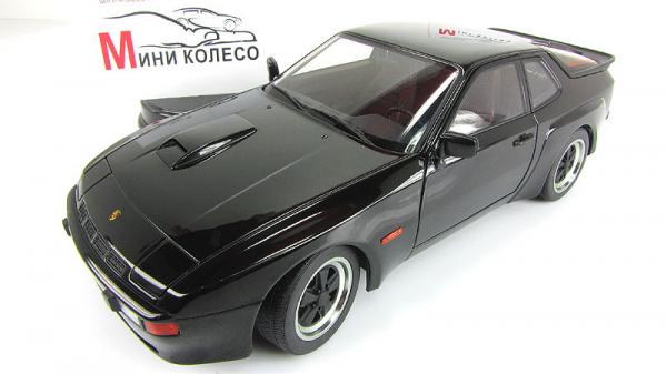 PORSCHE 924 CARRERA GT (Autoart) [1980г., Черный, 1:18]