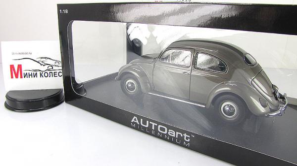 VOLKSWAGEN BEETLE KAEFER LIMOUSINE (Autoart) [1955г., Серый, 1:18]