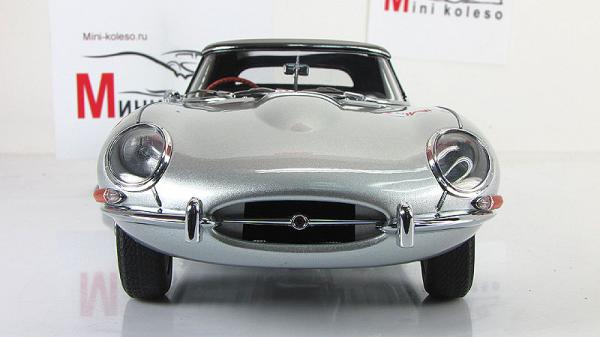 JAGUAR E-TYPE ROADSTER SERIES I 3.8 (Autoart) [1961г., Серебристый, 1:18]