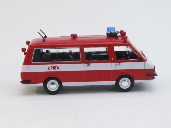 РАФ-22034 Пожарный (DeAgostini (Автомобиль на службе)) [1976г., Красный, 1:43]