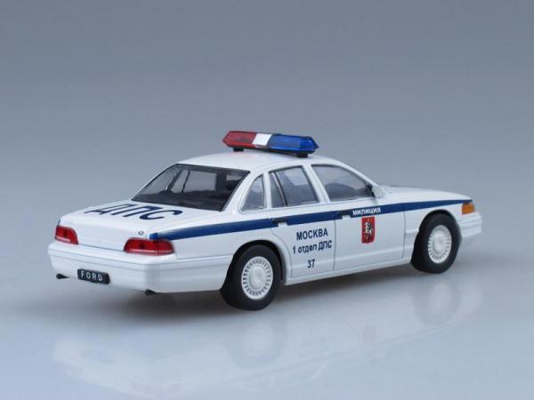 Ford Crown Victoria, ДПС Москвы (DeAgostini (Автомобиль на службе)) [1992г., Белый с синими полосами, 1:43]
