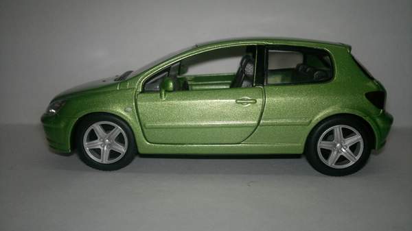 Peugeot 307 XSI (Kinsmart) [2001г., Салатовый металлик, 1:32]