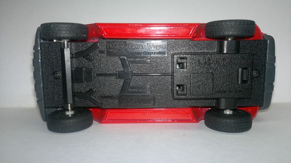 Dodge Power Wagon (Kinsmart) [1995г., Красный, 1:42]