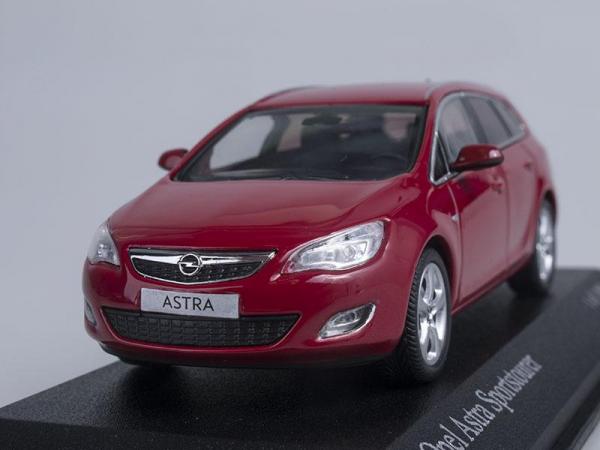 Opel Astra Sportdtourer (Minichamps) [2011г., Красный, 1:43]