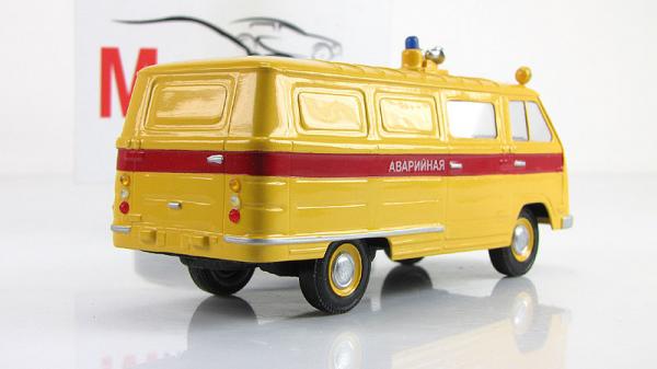 ЕрАЗ-762ВГП аварийный (Vector-Models) [1996г., Желтый с красными полосами, 1:43]