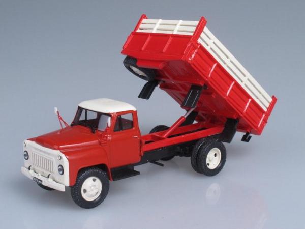 ГАЗ-53Б выставочный, конверсия(НАП) (Vector-Models) [1961г., Красный с белым, 1:43]
