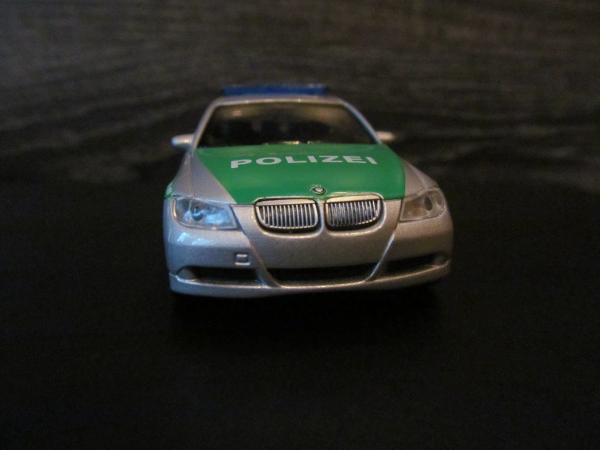 BMW 330i полиция Гемании (Welly) [2005г., Серебро, 1:43]