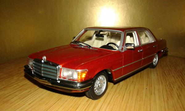 Mercedes-Benz 450SEL 6.9L (Minichamps) [1974г., красный металлик, 1:43]