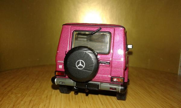 Mercedes-Benz G-Class (Autoart) [1990г., лиловый металлик, 1:43]