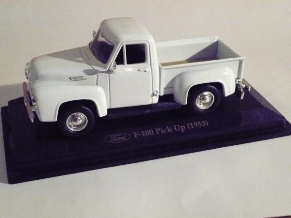 Ford F-100 Pick Up 1953 (Road Signature) [1953г., белый, 1:43]