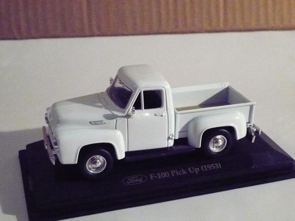 Ford F-100 Pick Up 1953 (Road Signature) [1953г., белый, 1:43]