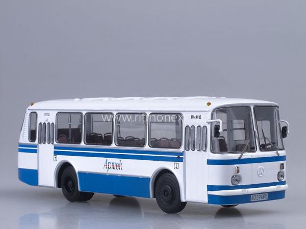 ЛАЗ-695Н "Львiв (Советский автобус) [1976г., белый/синий, 1:43]