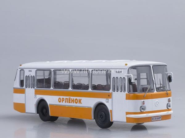 ЛАЗ-695Н"Львiв (Советский автобус) [1976г., белый/оранжевый, 1:43]