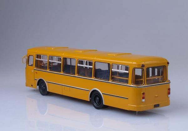 Лиаз-677М (Советский автобус) [1990г., охра. белые двери, 1:43]
