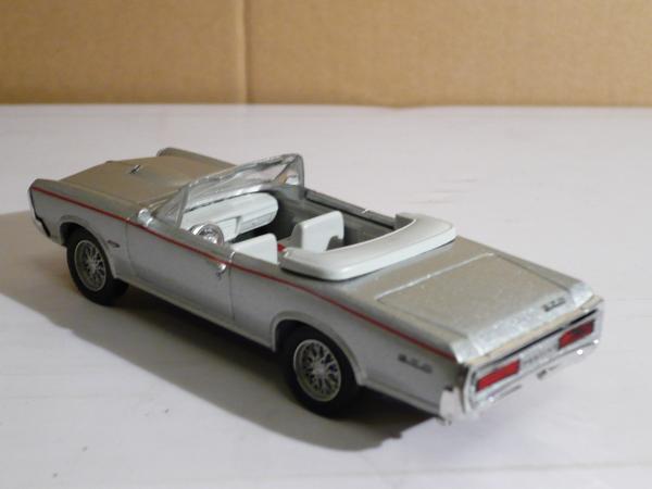 Pontiac GTO (New Rey) [1966г., серебристый металлик, 1:43]