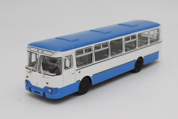 Лиаз-677М (Советский автобус) [1986г., белый/синий, 1:43]